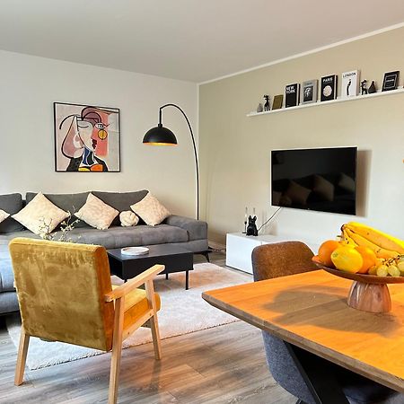Modernes Designer-Apartment Fuer 7 Gaeste - 80Qm In Zentraler Lage, Self-Check-In Karlsruhe Eksteriør billede