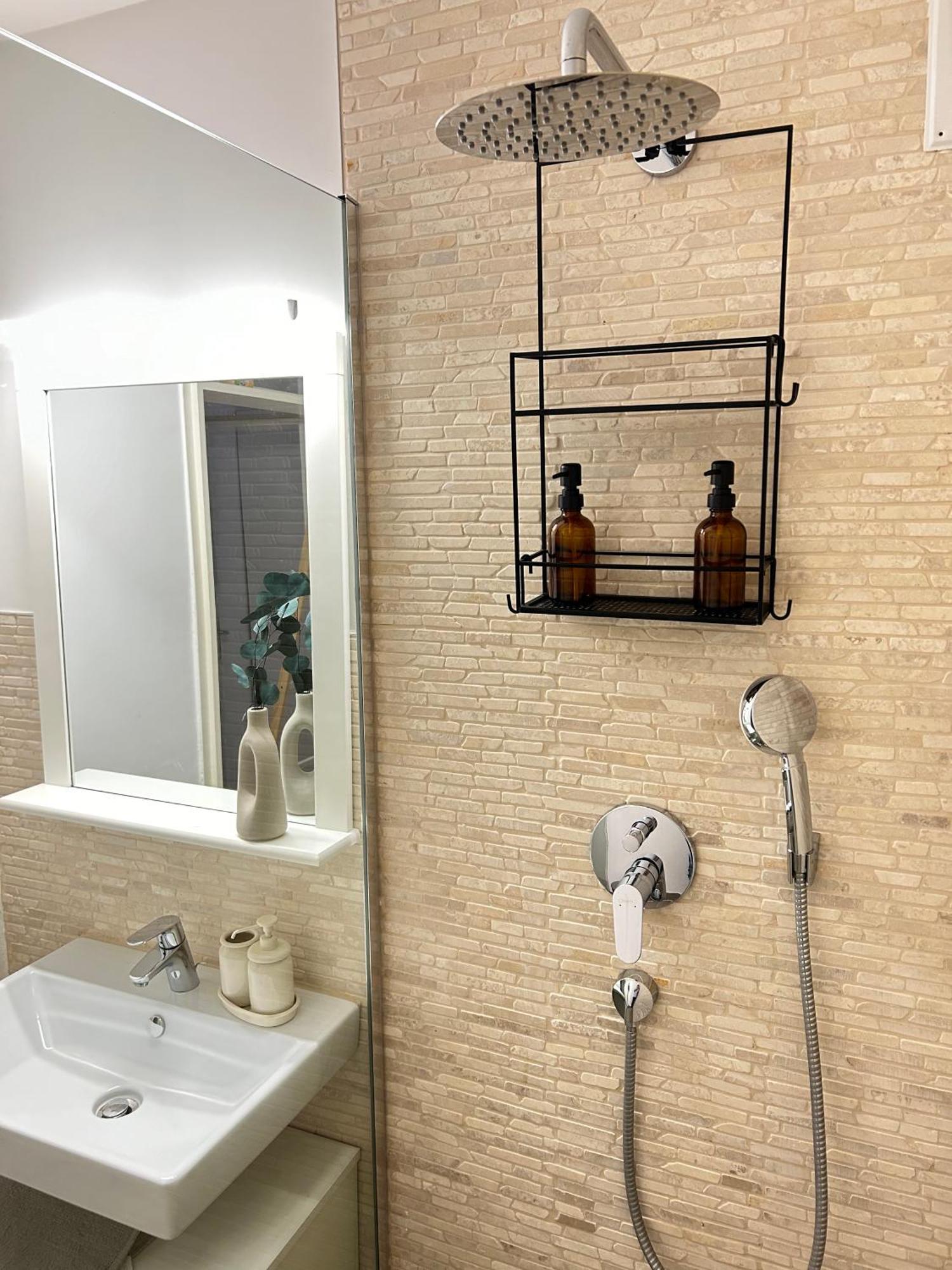 Modernes Designer-Apartment Fuer 7 Gaeste - 80Qm In Zentraler Lage, Self-Check-In Karlsruhe Eksteriør billede