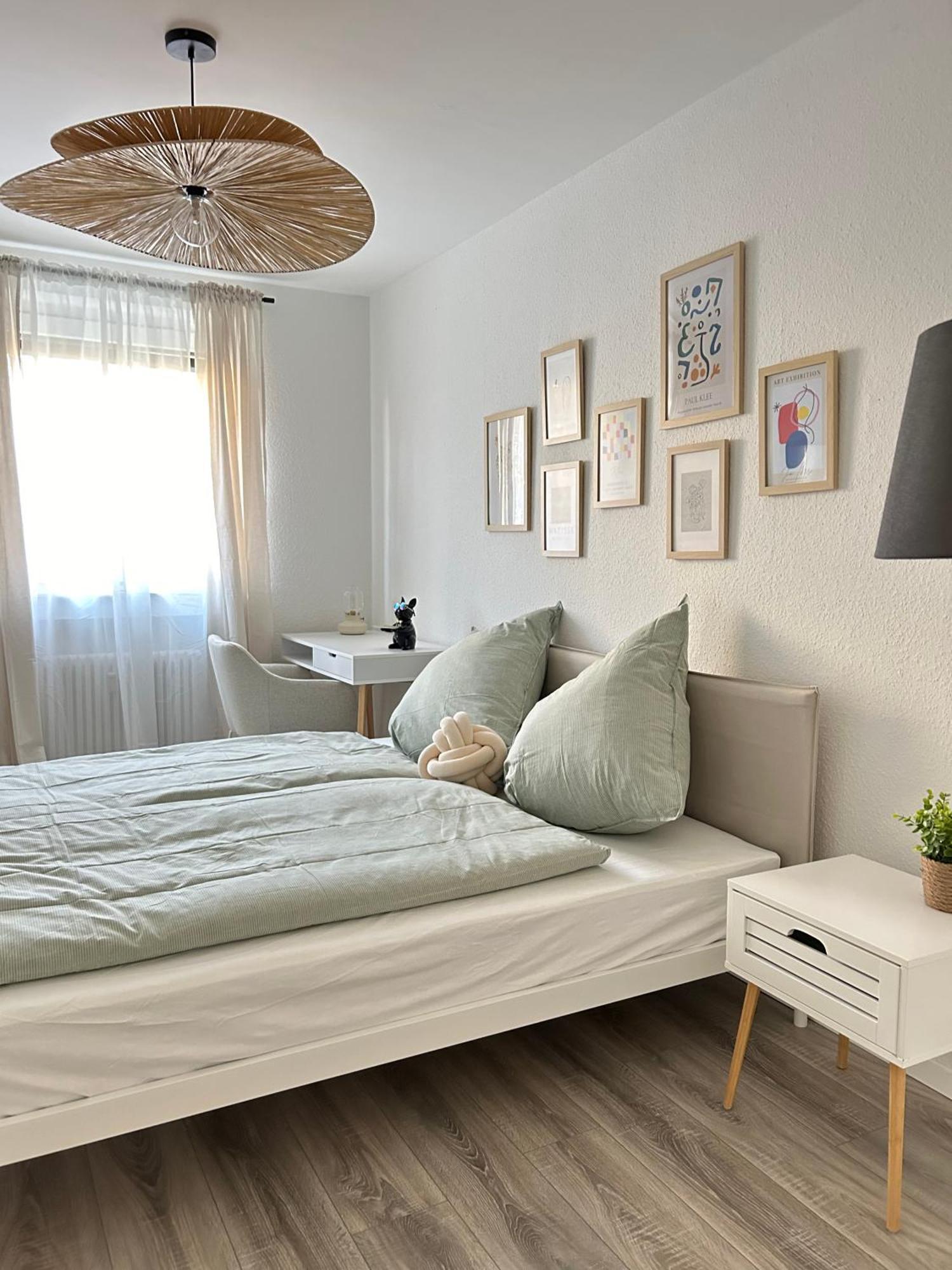 Modernes Designer-Apartment Fuer 7 Gaeste - 80Qm In Zentraler Lage, Self-Check-In Karlsruhe Eksteriør billede